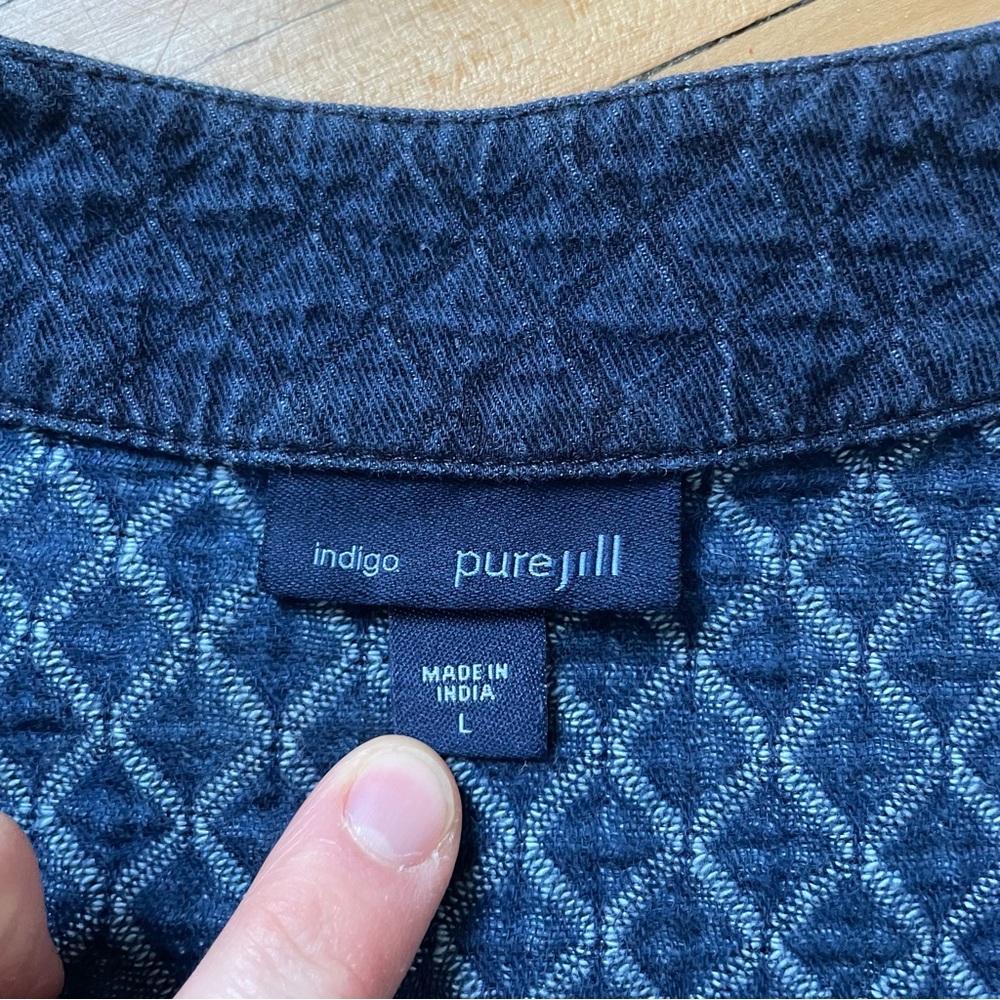J Jill Indigo quilted style blue button up cardigan with pockets - Picture 8 of 9